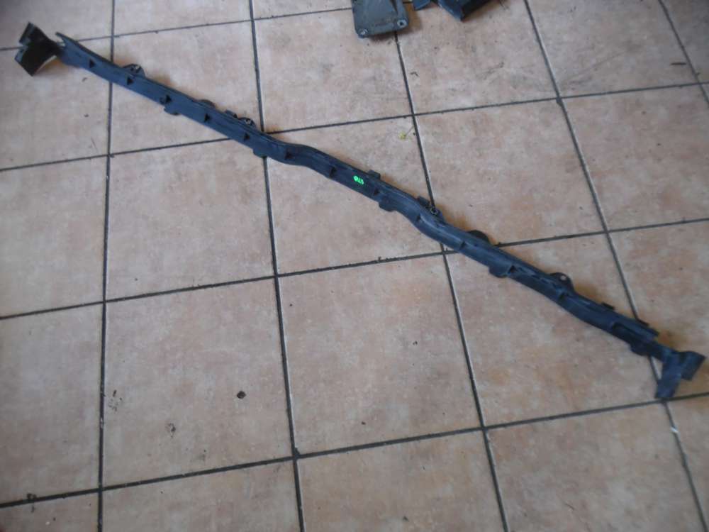 Opel Insignia A Wasserabweiser Windlauf Halter St�tze Vorne 13249990