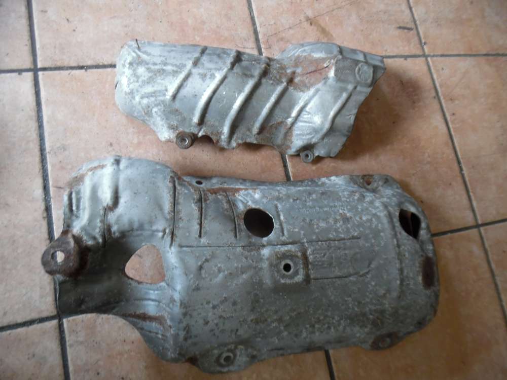 Opel Insignia A 2,0CDTi Hitzeschutz Abschirmblech 55572583 2399593001 