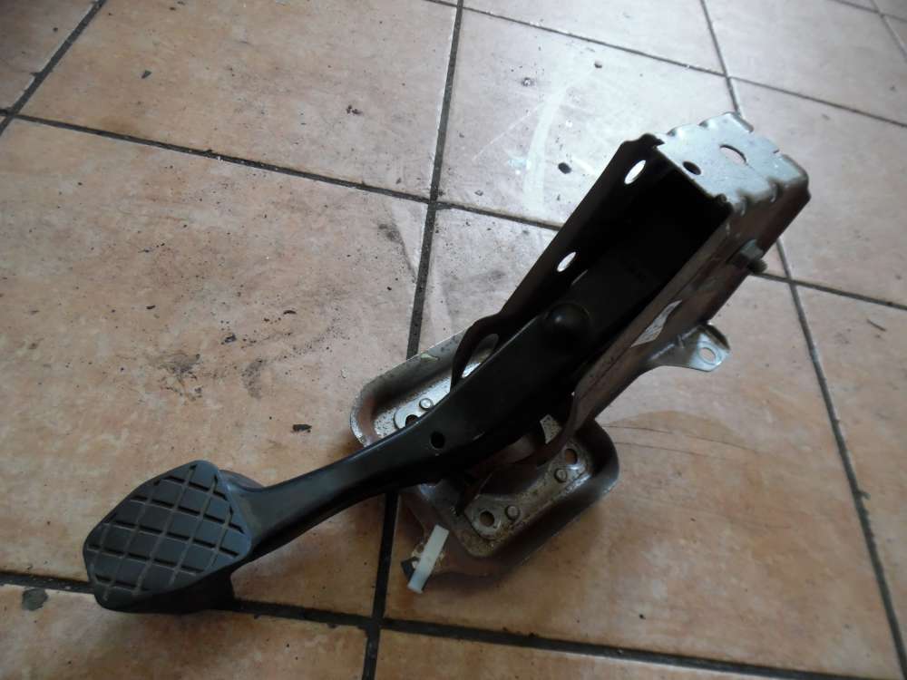 VW Golf VI Bremspedal Pedale 1K1721057