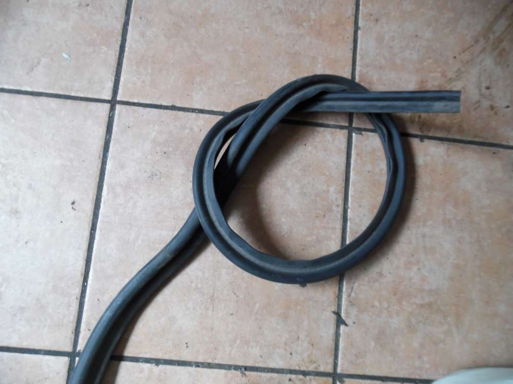 VW Golf VI Motorhaunedichtung Dichtung