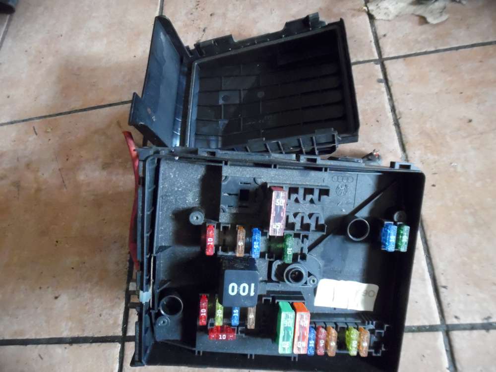VW Golf VI Sicherungskasten Zentralelektrik 1K0937132