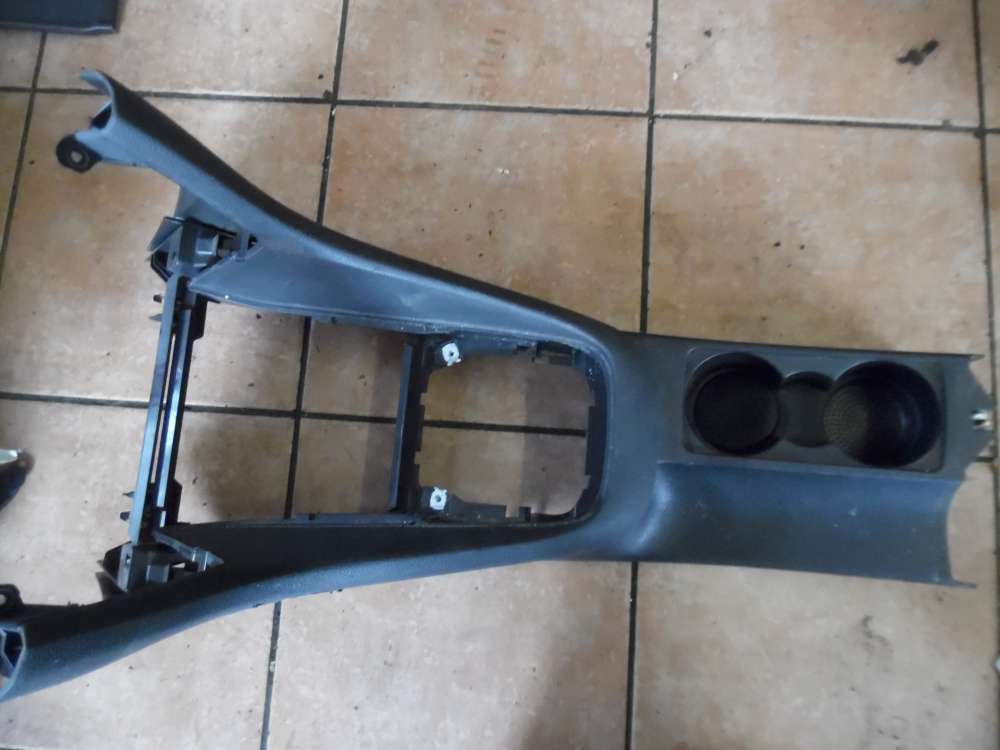 VW Golf VI Abdeckung Mittelkonsole 