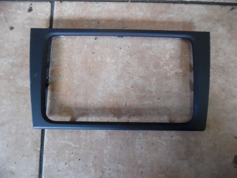 VW Golf VI Rahmen Radio 5K0858063