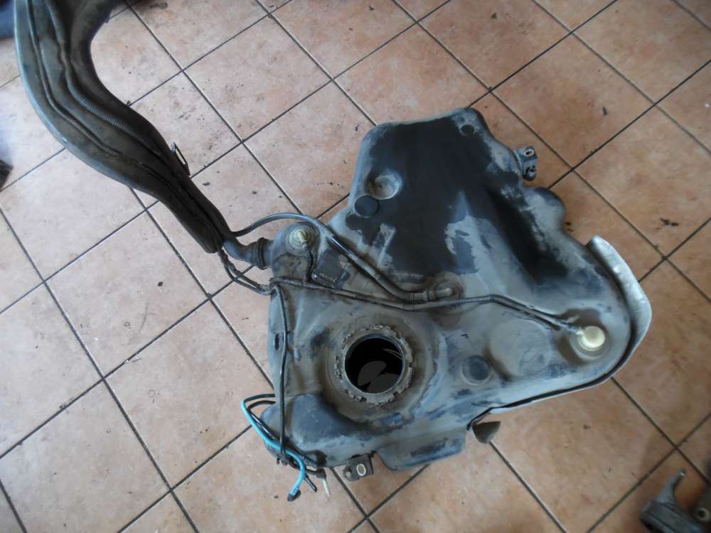 VW Golf VI Kraftstofftank Tank Benzintank 1K0201085