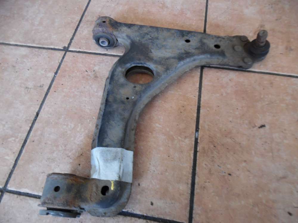 Opel Astra H Querlenker Vorne unten Links