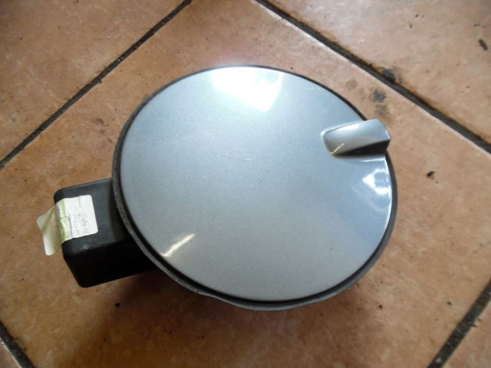 Opel Astra H Tankdeckel Tankklappe grau 13111667 