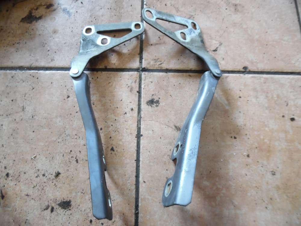 Opel Astra H Motorhaubenscharnier 13213447 13213448