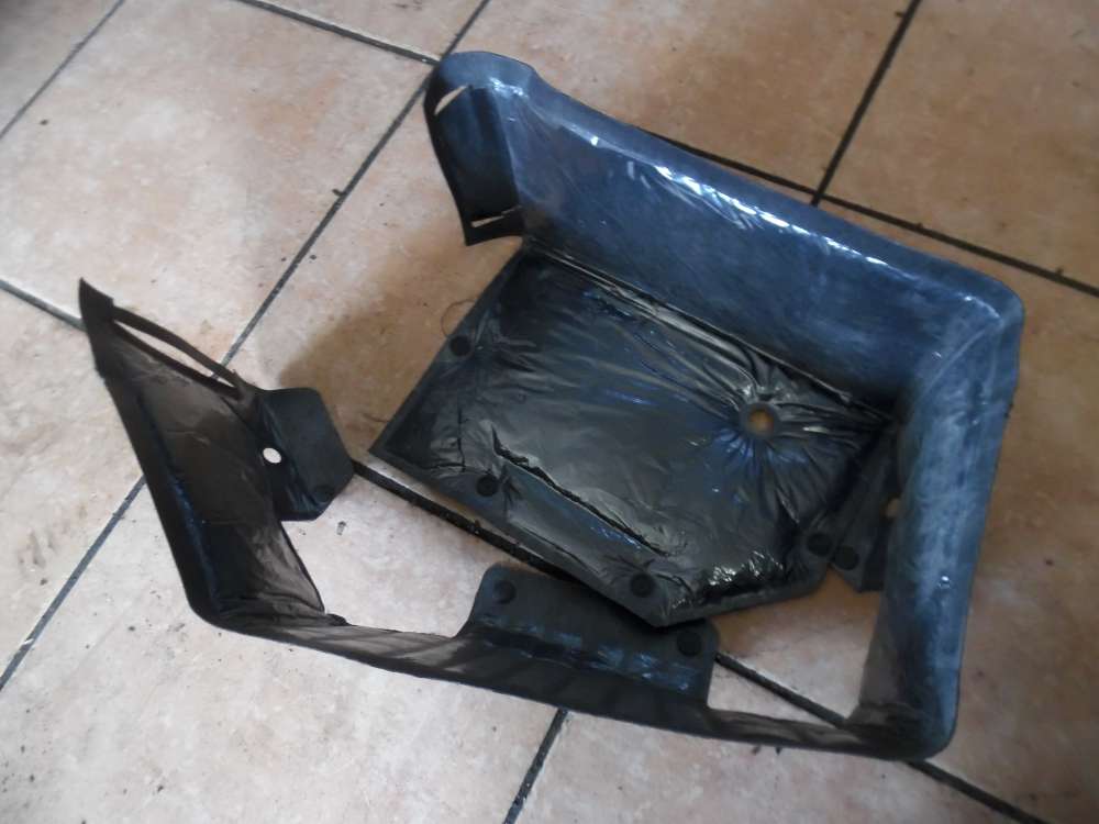 Opel Astra H Batterieschutz Batterie Abdeckung 90588752