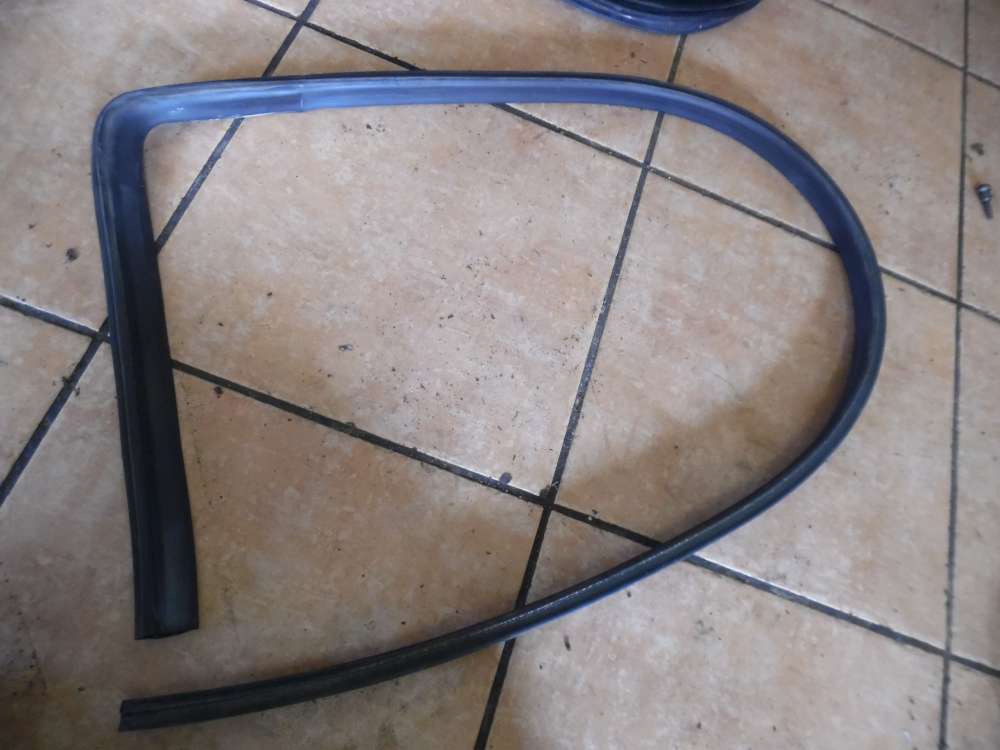 Opel Astra H 3-T�rer Fensterdichtung Scheibendichtung Vorne Rechra 13231795