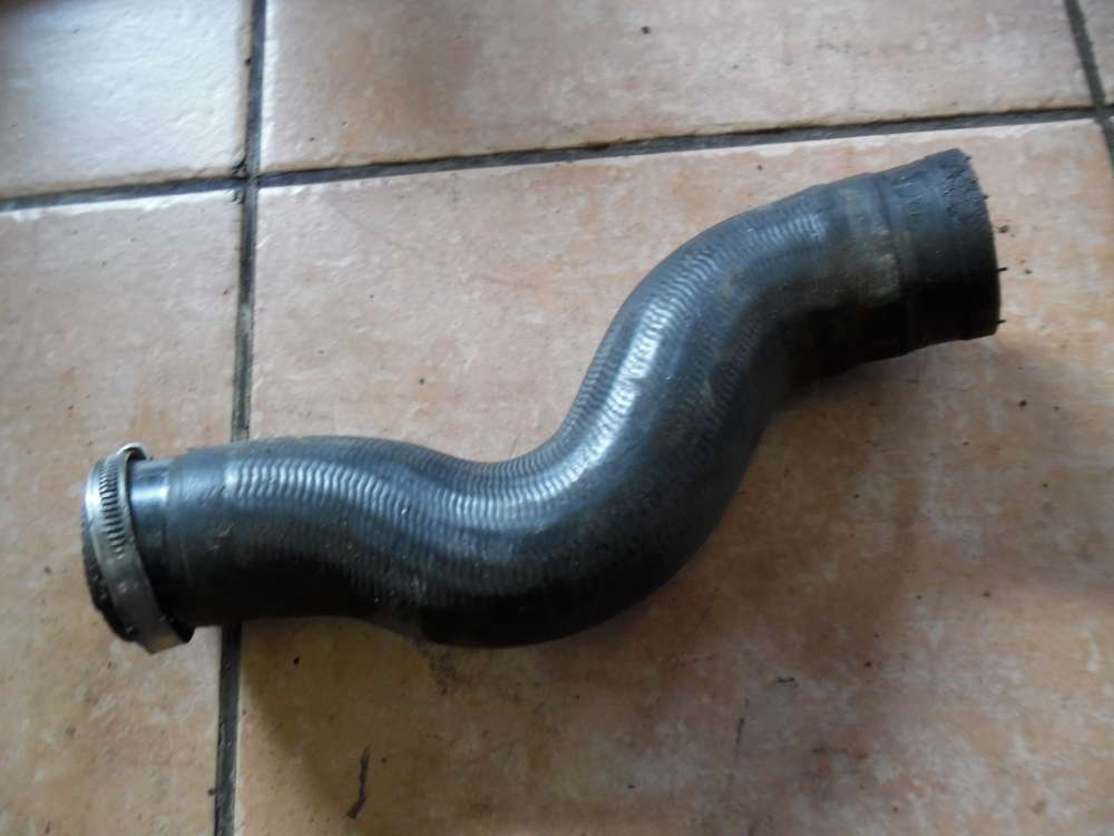 Opel Astra H 1.9 CDTI Turboschlauch Ladeluftschlauch 55557037
