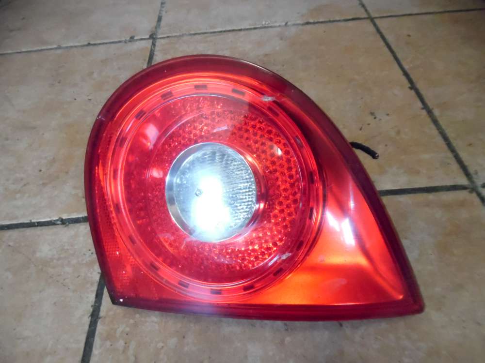 VW Golf V R�ckleuchte Bremsleuchte innen Rechts 1K6945094