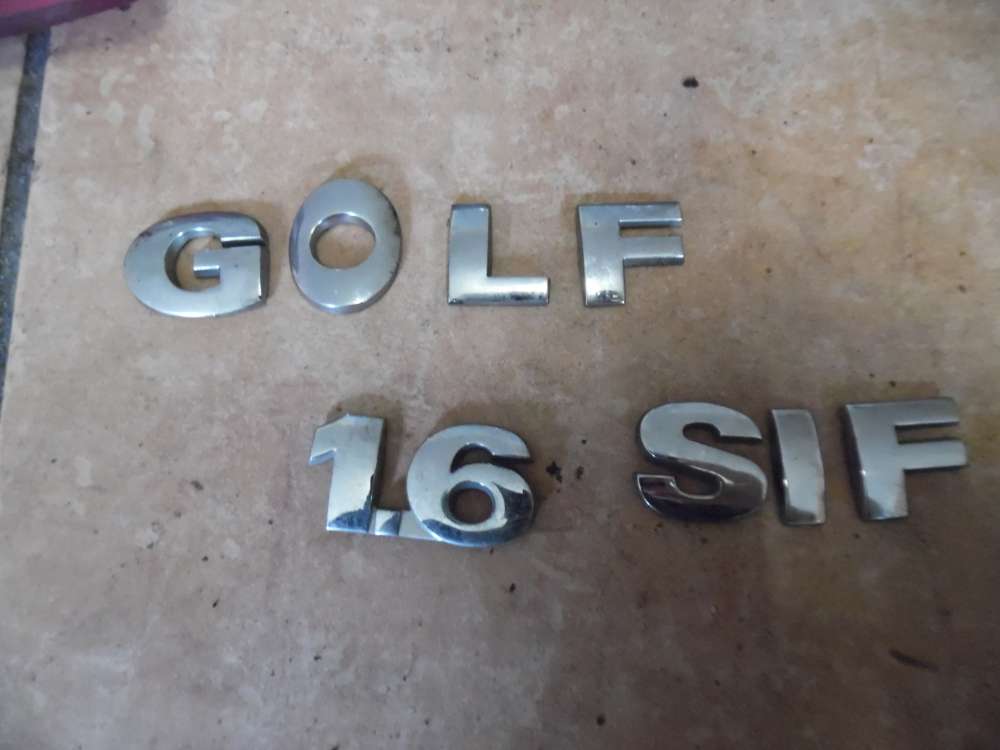 VW Golf V Emblem Zeichen 