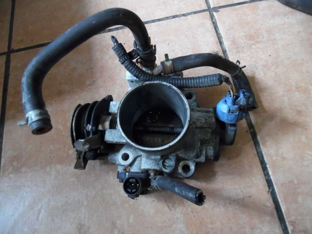 Honda Shuttle RA 2,3i Drosselklappe 