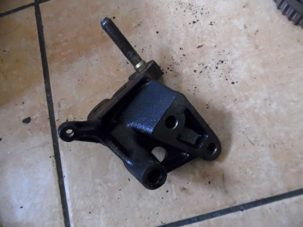 Honda Shuttle RA 2,3i Motorhalter lager