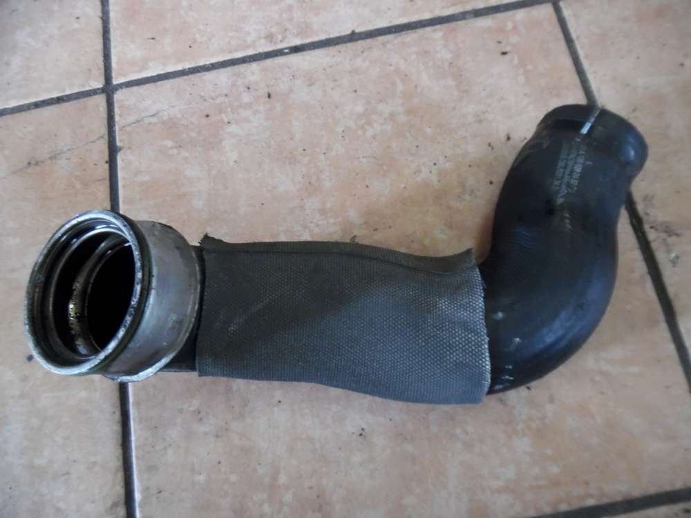 Mercedes-Benz B-Klasse W245 Ladeluftschlauch Schlauch A1695280482