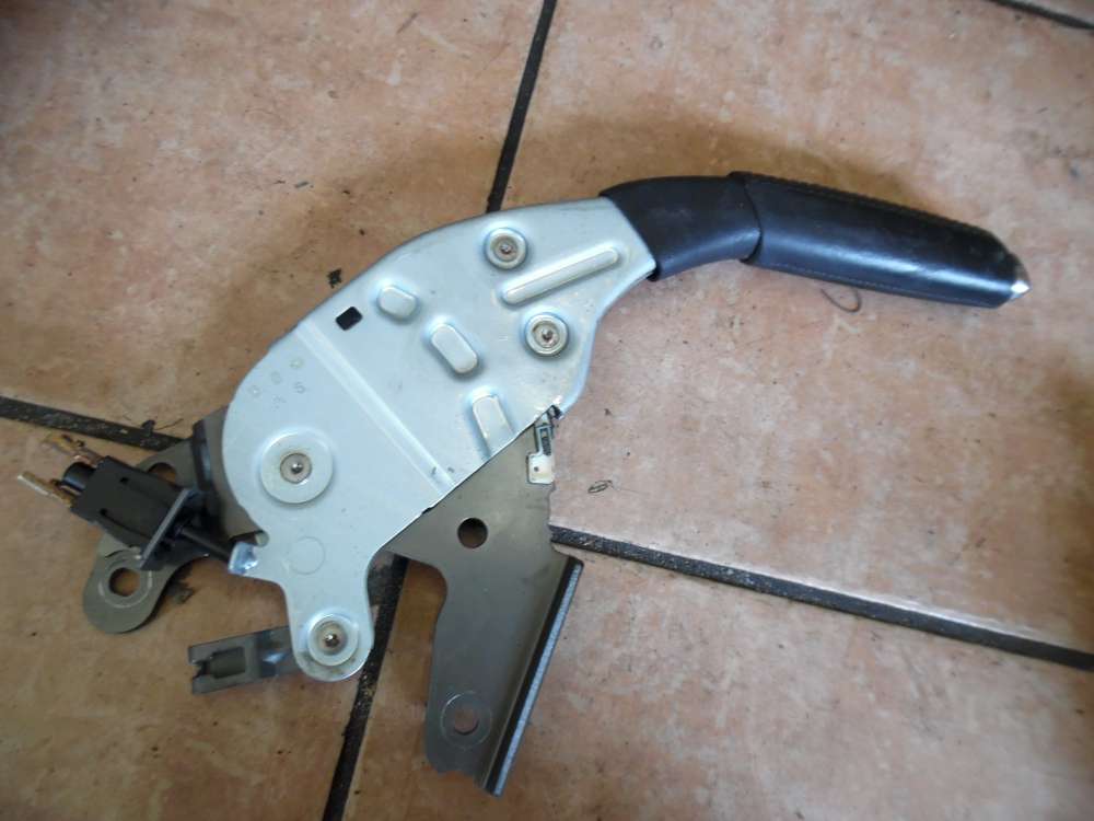 Mercedes-Benz B-Klasse W245 Handbremshebel Handbremse 1694200084