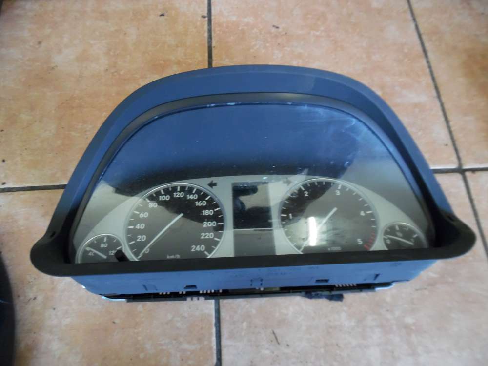 Mercedes-Benz B-Klasse W245 Kombiinstrument Tacho 243199KM 1694401011 