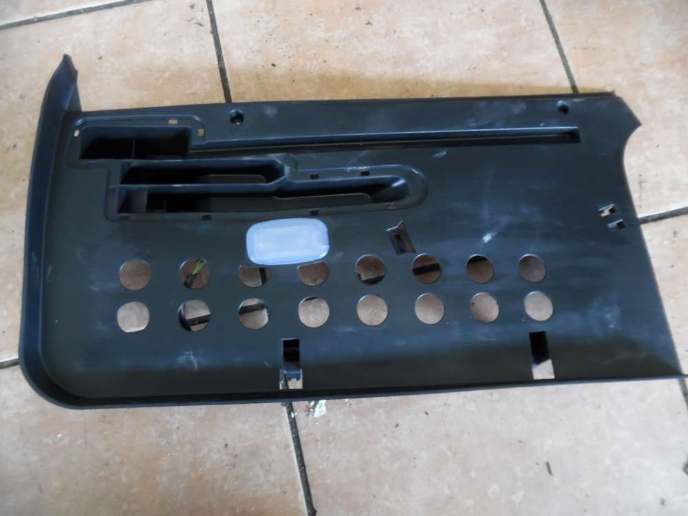 Mercedes-Benz B-Klasse W245 Abdeckung Handschuhfach unten A1696804436