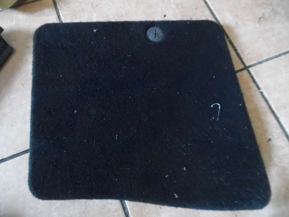 Mercedes-Benz B-Klasse W245 Batterieabdeckung Deckel A1696800439