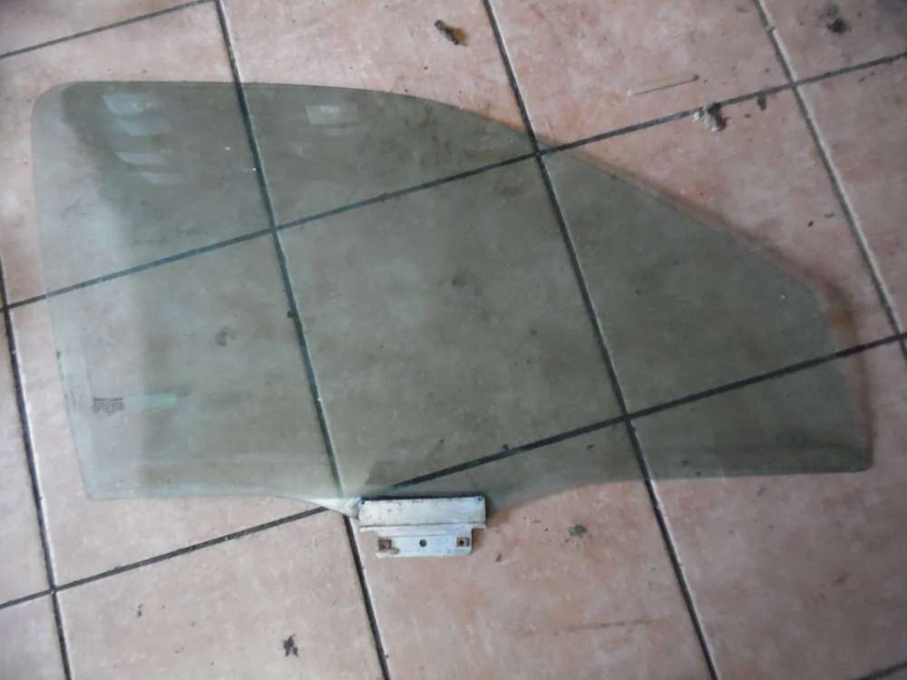 Ford Mondeo II T�rscheibe Scheibe Vorne Rechts 