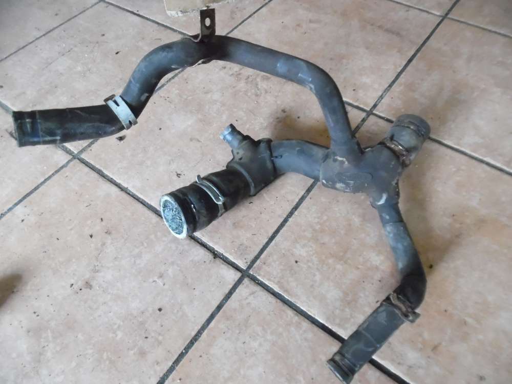 Ford Mondeo II 1,8i K�hlwasserschlauch 97BB-8286