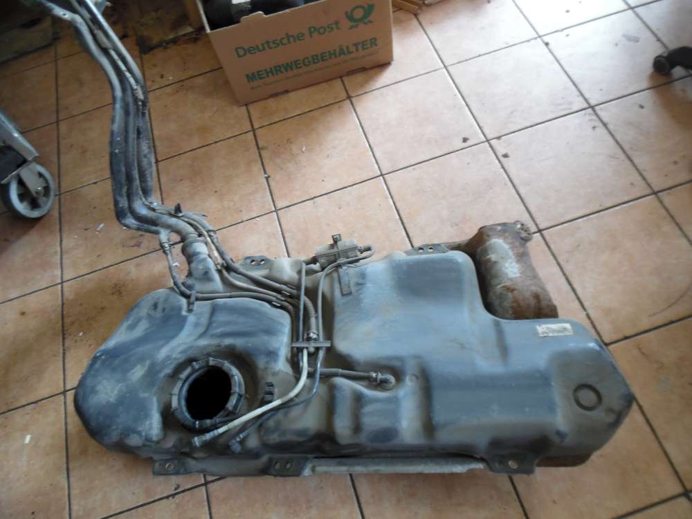 VW Polo 6N Kraftstoffbeh�lter Benzintank 6N0201085