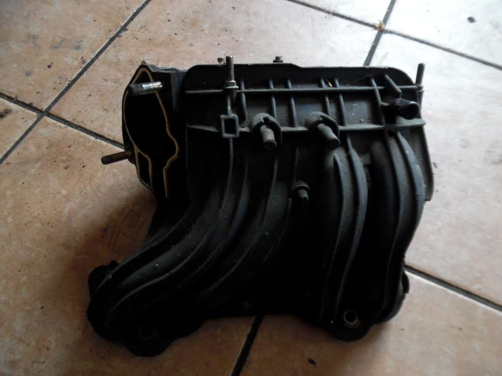 Lada Kalina 1,6L Ansaugbr�cke Ansaugkr�mmer 2111-1008600