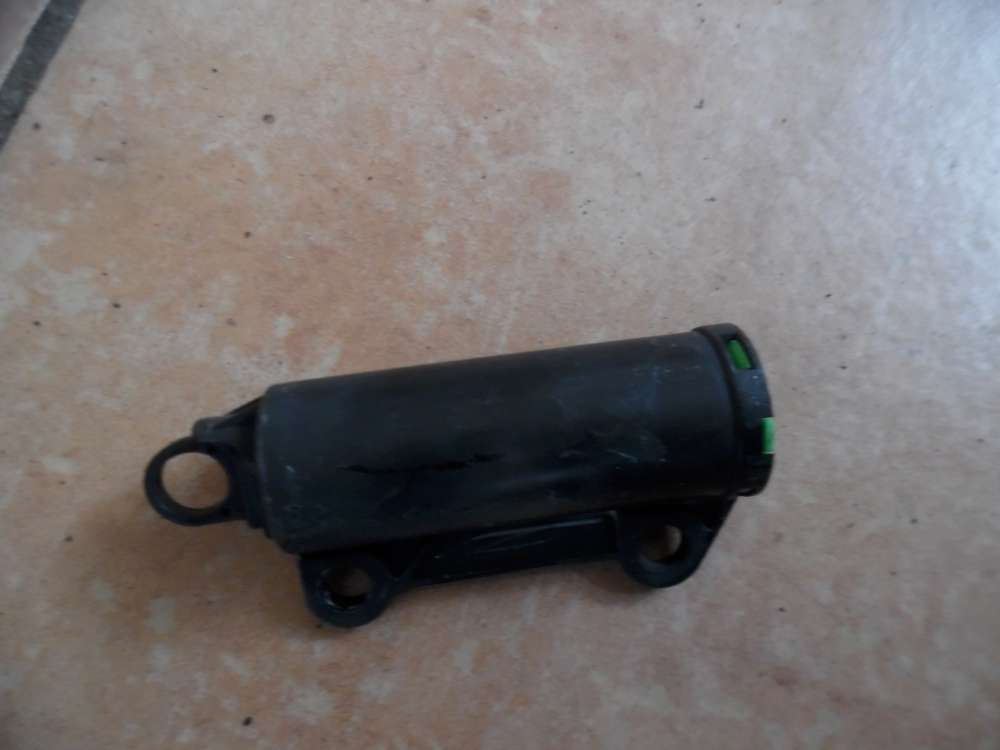 Mazda 6 Luftd�mpfer f�r Deckel Handschuhfach