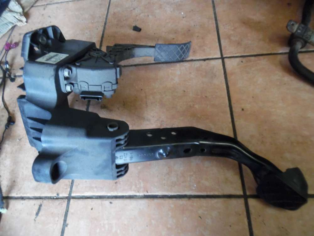 VW Polo 6R Pedal Gaspedal Bremspedal 6Q1721503M/ 6Q1721058