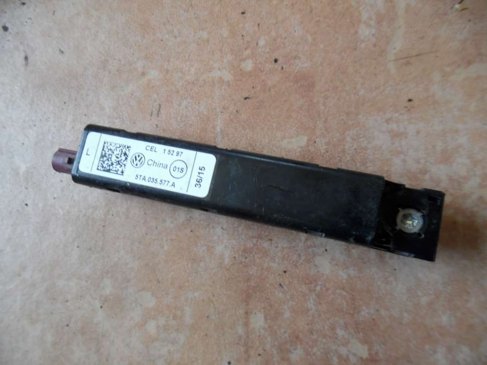VW Polo 6R Antennenverst�rker Signalverst�rker 5TA035577A