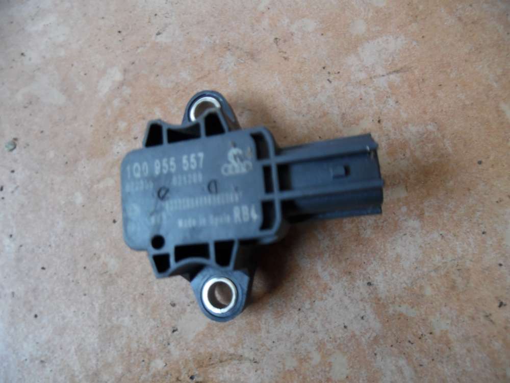 VW Polo 6R Crashsensor Drucksensor 1Q0955557