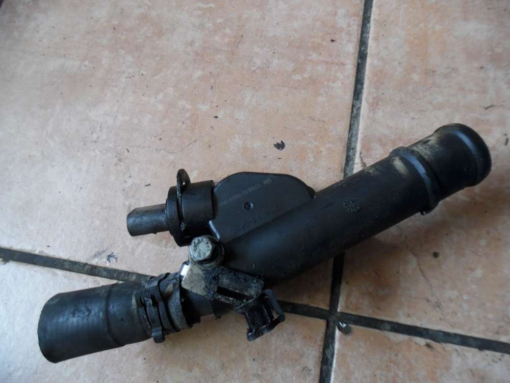 VW Passat 3B 1,9TDi K�hlmittelflansch 