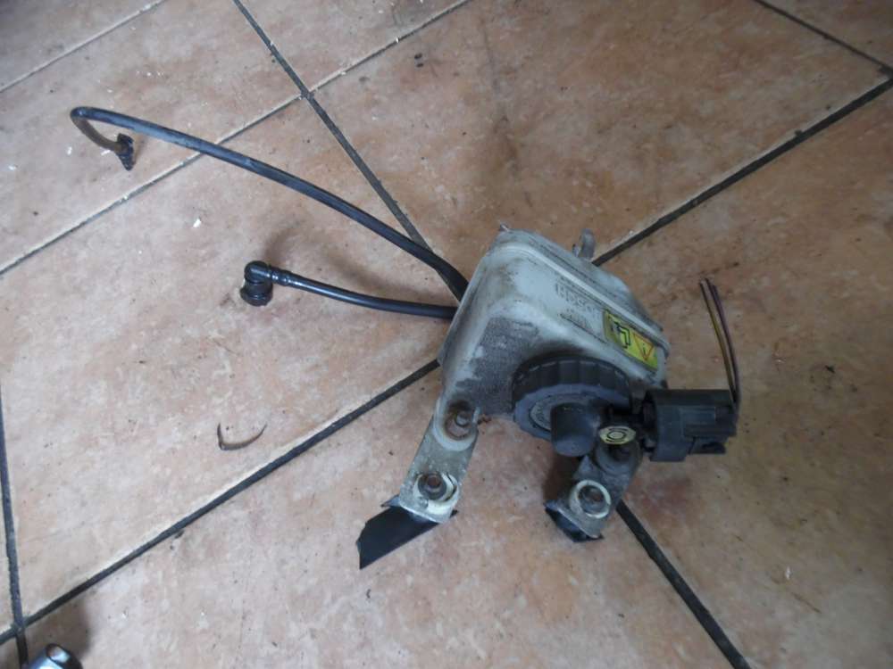 Ford Focus MK1 Ausgleichsbeh�lter Hauptbremszylinder 98AB-2C217-AC 