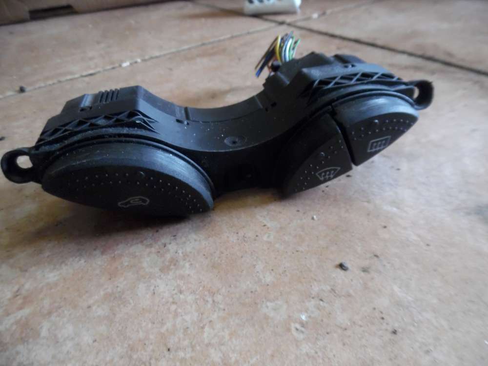 Ford Focus MK1 Schalter Umluft Scheibenheizung 98AG18K574AG