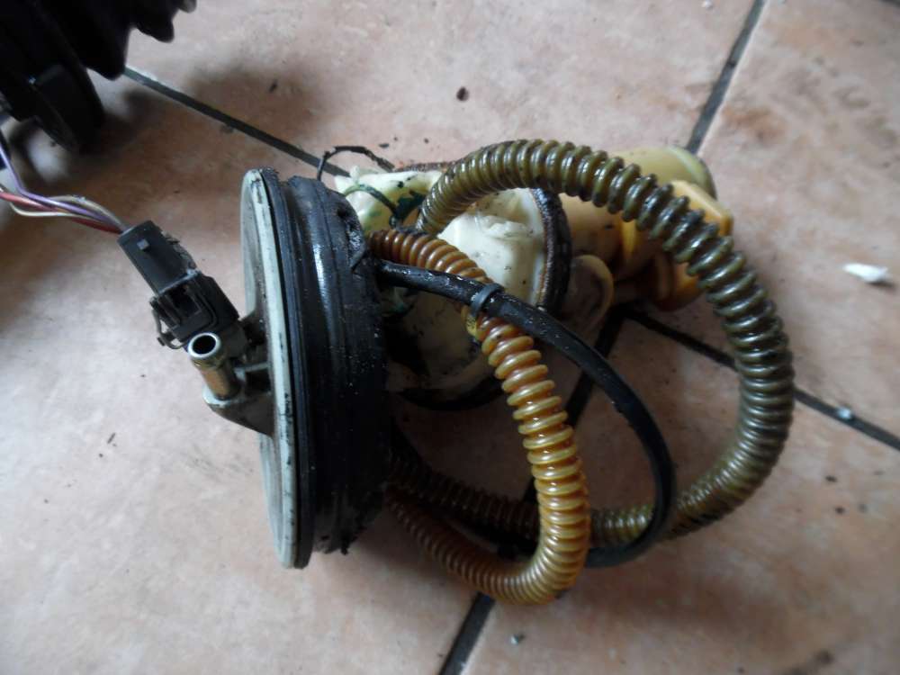 VW Polo 6N Kraftstoffpumpe Benzinpumpe