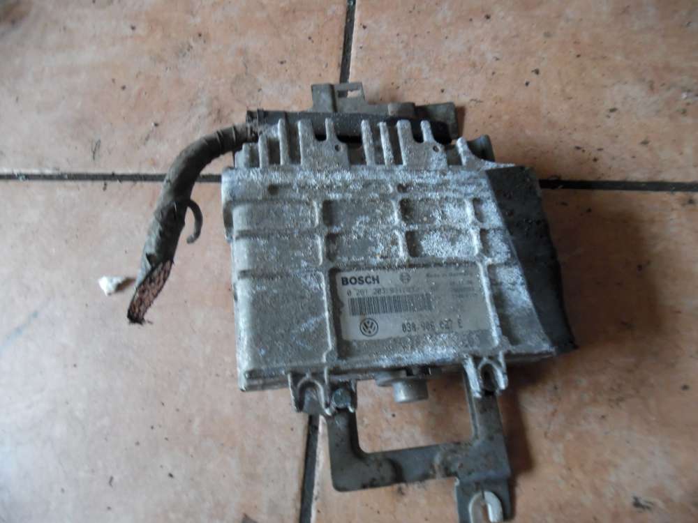VW Polo 6N Motorsteuerger�t Steuerger�t 030906027E 0261203931