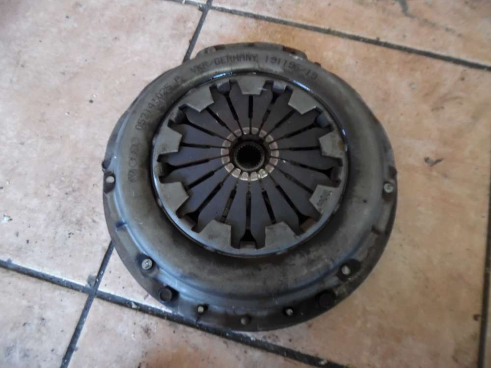 VW Polo 6N 1,0i Kupplungsscheibe Druckplatte 052141025P