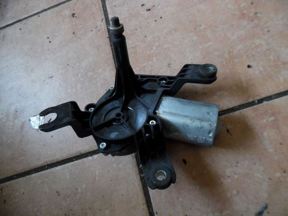 Opel Zafira B Heckwischermotor Wischermotor Hinten 13145548