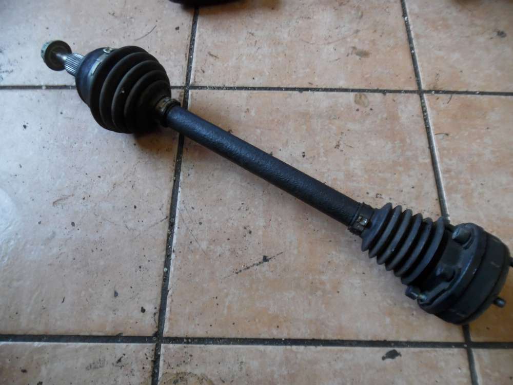VW Golf IV Antriebswelle Vorne Links