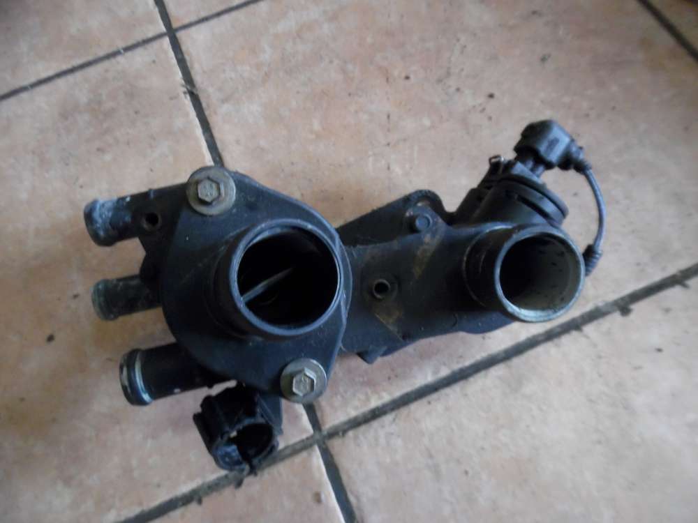 VW Golf IV 1,4L Thermostatgeh�use 032121111