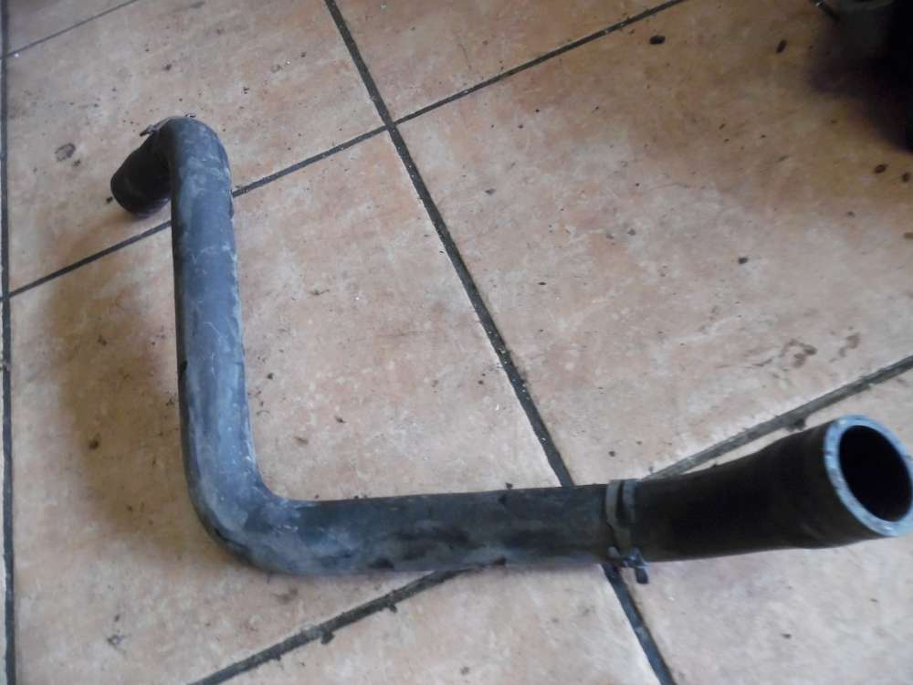 VW Golf IV 1,4L K�hlwasserschlauch 1J0121051