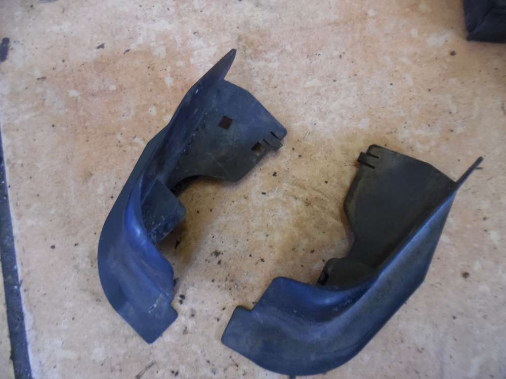 VW Golf IV Scharnierabdeckung Satinschwarz 1J0823629/ 1J0823630