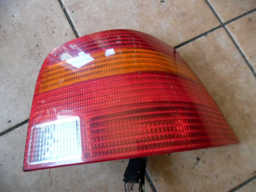 VW Golf IV R�ckleuchte R�cklicht Rechts