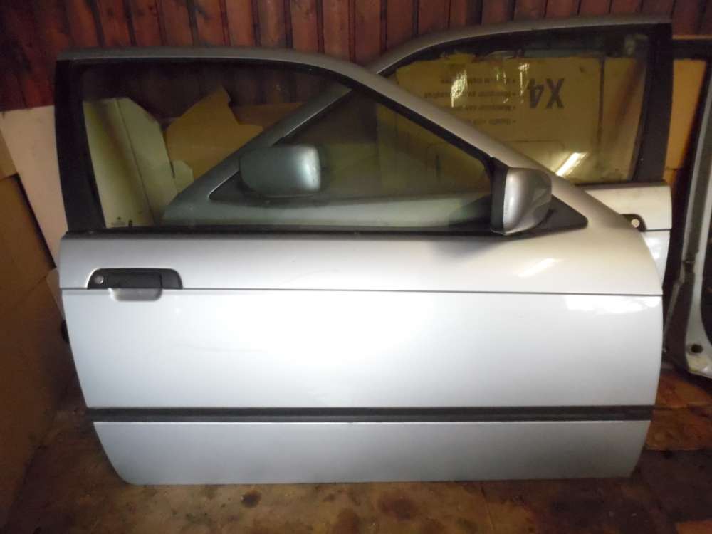 BMW 3er 316i 3-T�rer T�r Vorne Rechts Grau