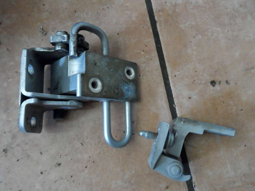 Audi A3 8L T�rscharnier Hinten Rechts 4B0833412
