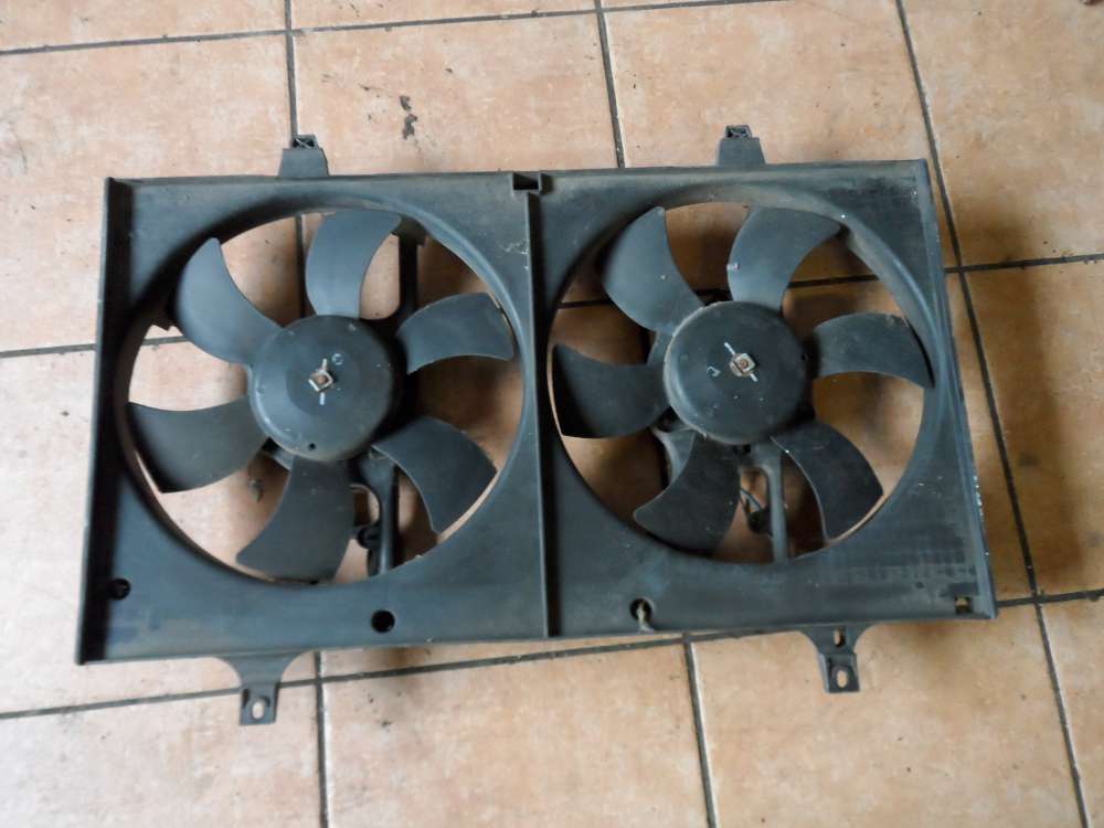 Nissan Almera Tino K�hlerl�fter L�ftermotor Elektrol�fter