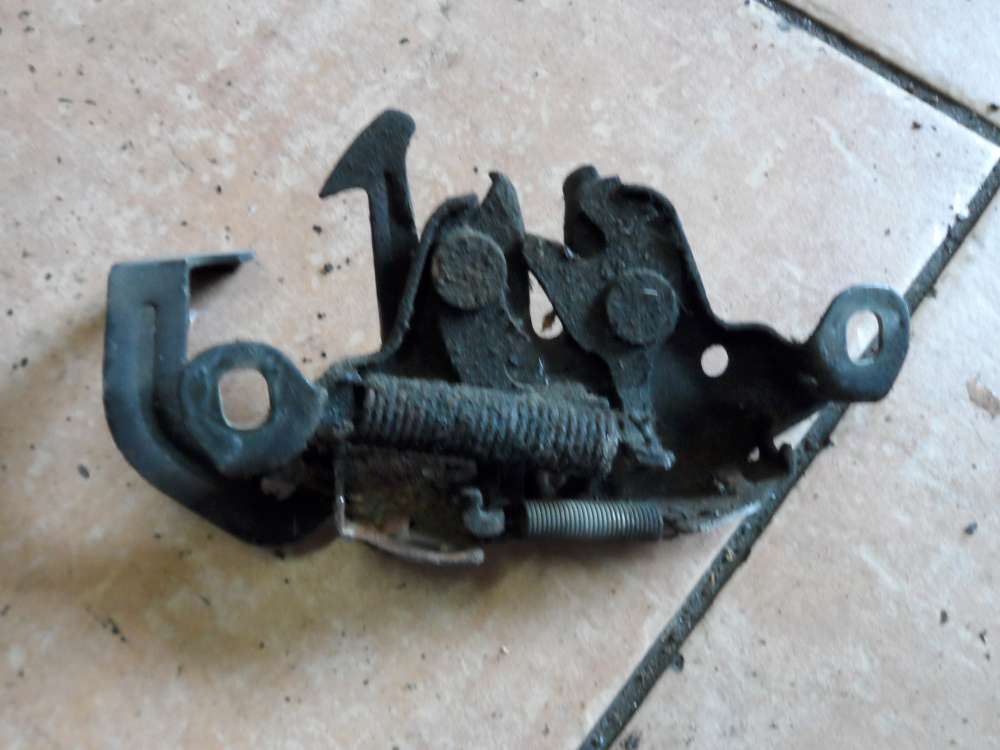 Nissan Almera Tino Motorhaubenschlo� 