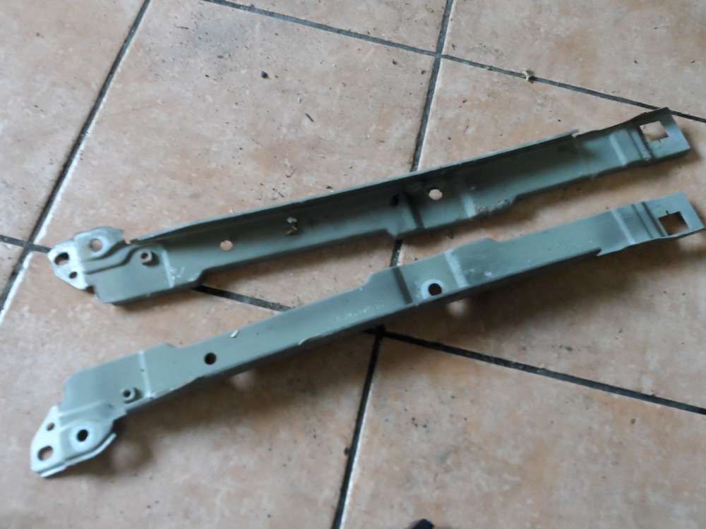 Nissan Almera Tino Halterung 63142BU400/ 63143BU400