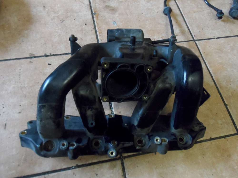 Ford Escort VII Cabrio ALL 1,6L Ansaugbr�cke Ansaugkr�mmer 968F9424EA