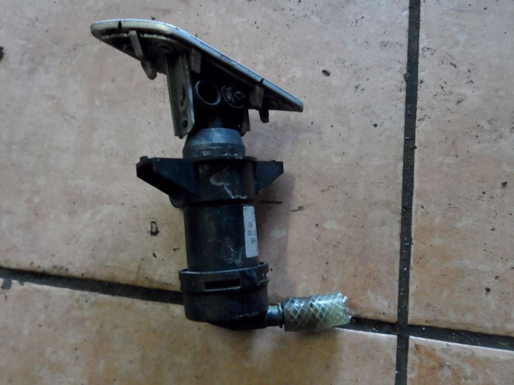 Audi A3 8P Spritzd�se Scheinwerferwasch Rechts 8P4955102